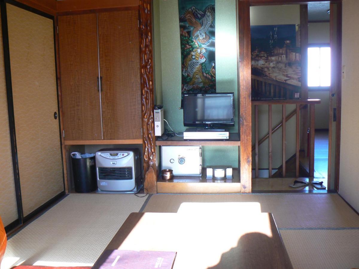 Yoneyamakan Hotel Kusatsu  Zewnętrze zdjęcie